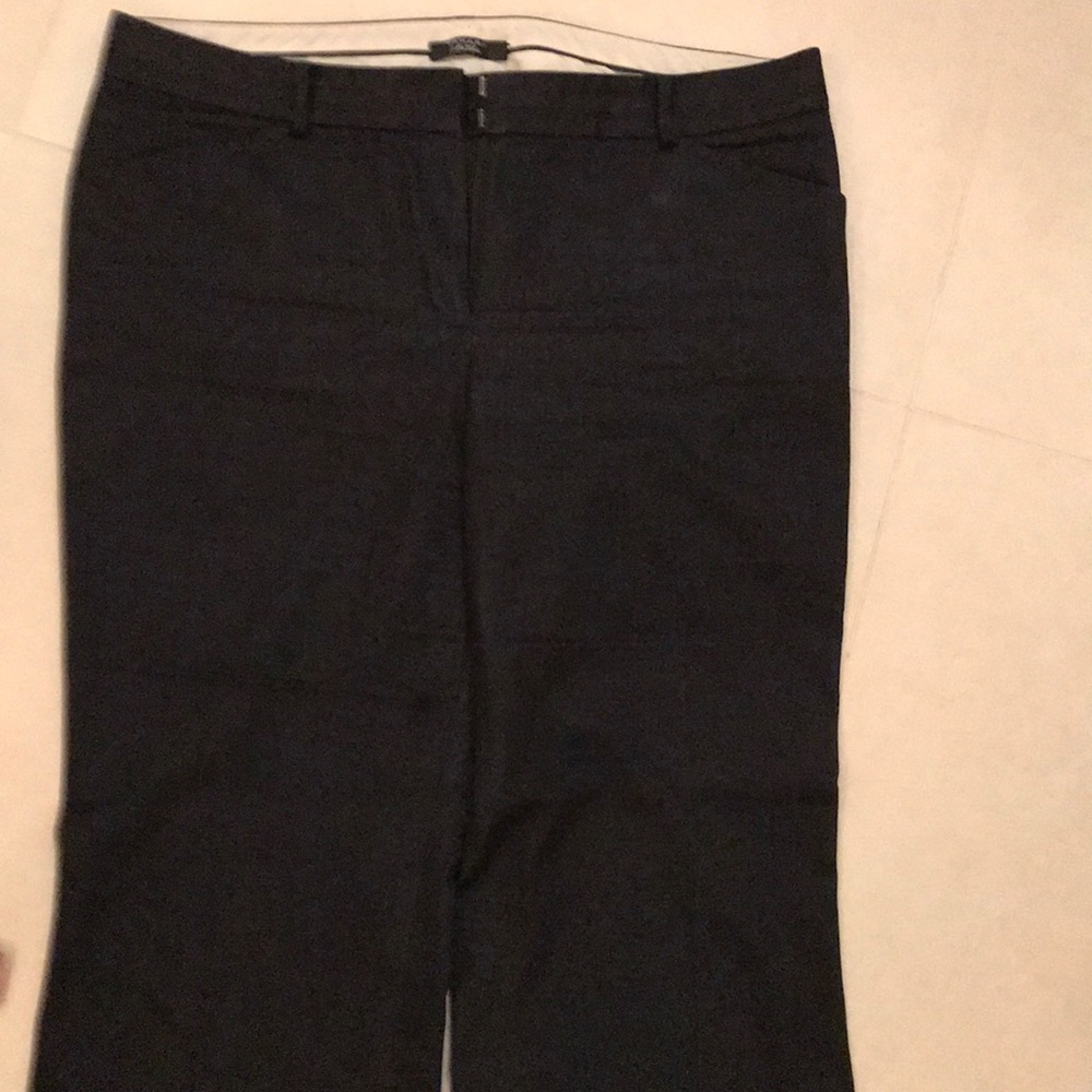 TAHARI Black Pants